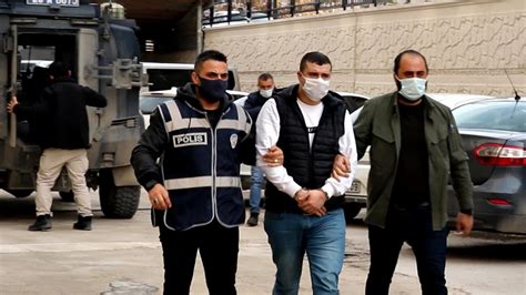 E­l­a­z­ı­ğ­­d­a­k­i­ ­S­i­l­a­h­l­ı­ ­K­a­v­g­a­d­a­ ­G­ö­z­a­l­t­ı­n­a­ ­A­l­ı­n­a­n­ ­Ş­ü­p­h­e­l­i­ ­T­u­t­u­k­l­a­n­d­ı­